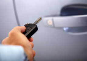 B1 Locksmith Tempe, Arizona Automotive Locksmith, Replacement Car Keys Made, Programming Car Keys in Tempe, AZ.